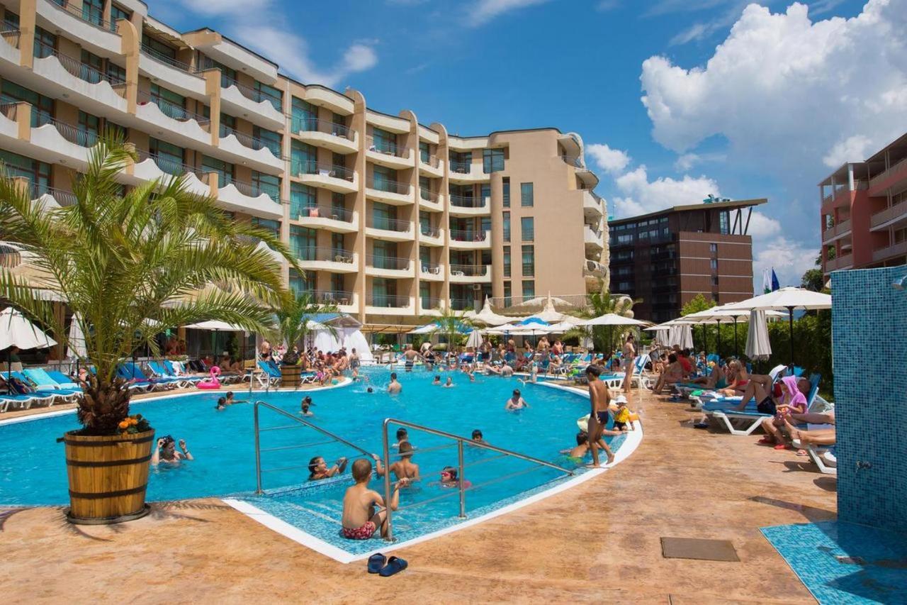Grenada - Menada Apartments Pantai Sunny Bagian luar foto