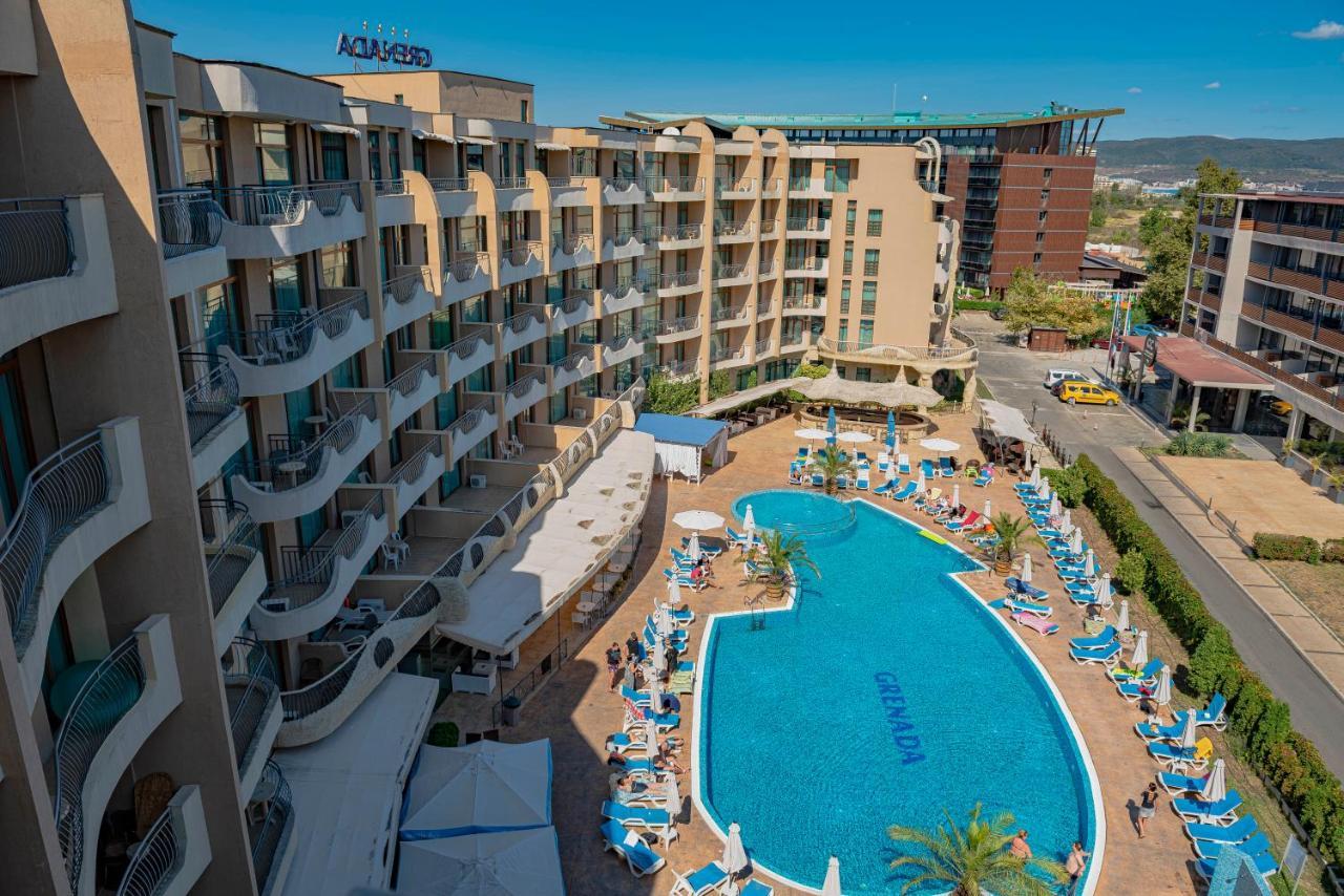 Grenada - Menada Apartments Pantai Sunny Bagian luar foto