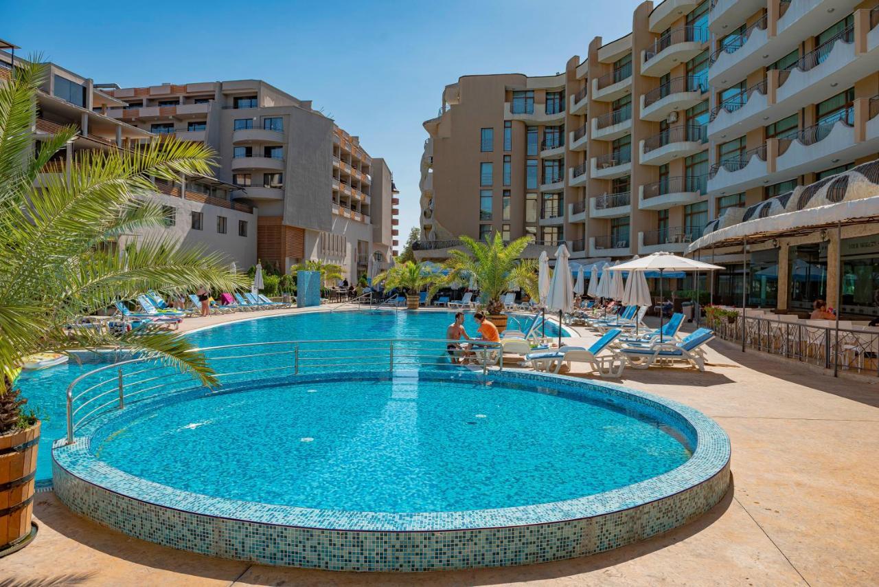 Grenada - Menada Apartments Pantai Sunny Bagian luar foto