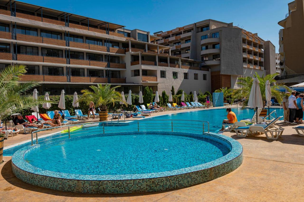 Grenada - Menada Apartments Pantai Sunny Bagian luar foto